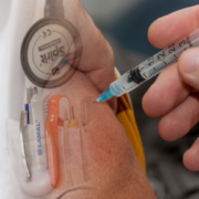 KVN fordert schnellere Impfungen gegen Corona für niedergelassene Ärztinnen und Ärzte – Ärzteimpfung