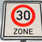 Tempo 30: Mit bundesweiter Initiative zu mehr Lebensqualität – 30er Zone