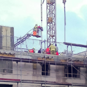 Bauarbeiter von Wand begraben