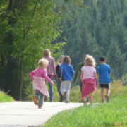 Omikron: Schulfahrten werden bis Osterferien 2022 abgesagt – Ausflug