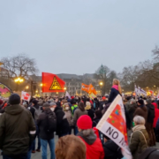 Angezeigte Versammlung mit bis zu 2.500 Teilnehmenden auf dem Opernplatz verläuft friedlich – Demo Opernplatz IG Metall