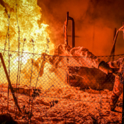 Lagerschuppen werden durch Feuer vollständig zerstört – BGPress 8681