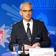Verkehrssicherheitsbericht 2021 der Polizeidirektion Hannover – Polizeivizepräsident Jörg Müller mf