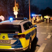 Fußgängerin von Auto erfasst und schwer verletzt – VU LGH 070422 cmm