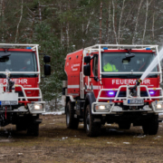 Niedersachsen unterstützt mit zwei Spezialfahrzeugen die Bekämpfung von Waldbränden in Südfrankreich – CCFM3000 cmm