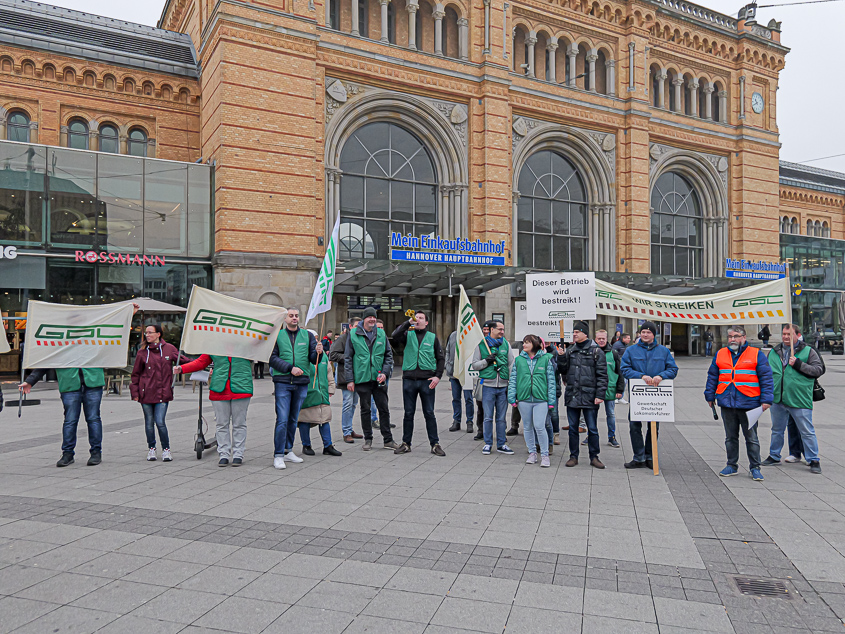 Keine Einigung In Sicht: GDL Kündigt Neuen Streik Bei Der Deutschen ...