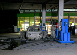 Ausgebranntes Fahrzeug
