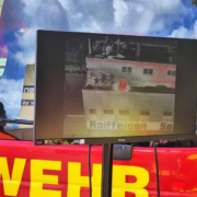 Feuerwehren rücken zu Brand in Industrieanlage aus Drohneneinsatz bei Industriebrand