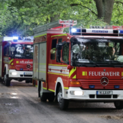 Feuerwehr übt Waldbrandbekämpfung bei Maspe Vegetationsbrand Übung