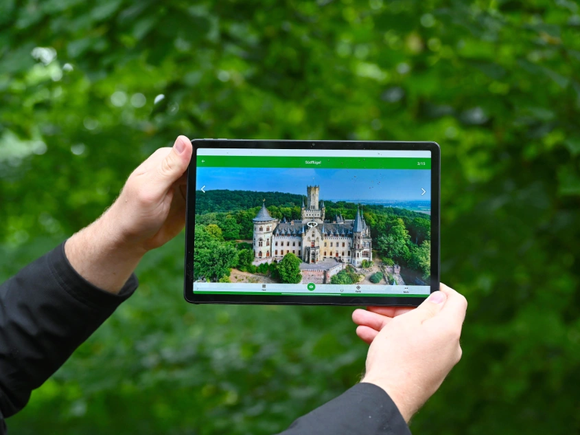 Digitale Zeitreise rund um Schloss Marienburg startet