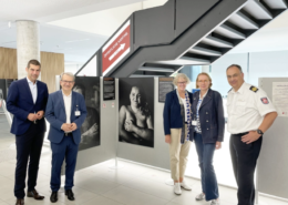Ausstellung über brandverletzte Kinder in Hannover Ausstellung Narben