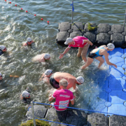 Hilfsstellung Schwimmstrecke Triathlon Hannover 2025