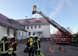 Einsatzübung der Feuerwehren im Kinderzentrum Holtensen Einsatzübung