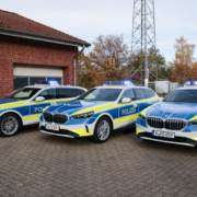 Polizei stärkt Autobahnsicherheit mit neuen Einsatzfahrzeugen Autobahnpolizei