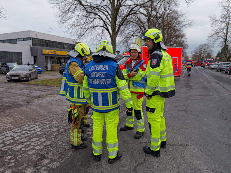 Wohnungsbrand in Pattensen Großbrand in Pattensen: Wohnhaus evakuiert – BGPress 20251210 1334 BGPRESS 1353404