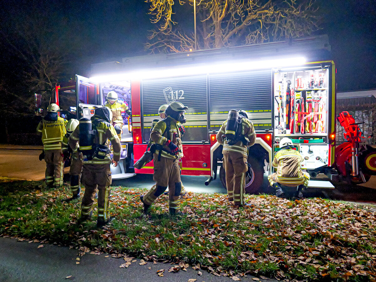 Rauch und vermisste Personen: Übung in Krähenwinkel – BGPress 20251212 1928 BGPRESS 1353412