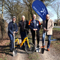 Neuer Kanalradweg Spatenstich