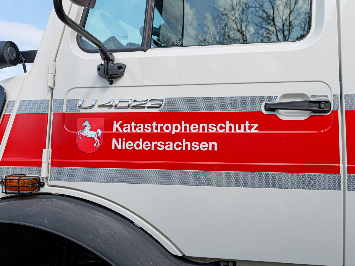 Katastrophenschutz Niedersachsen: Neun geländegängige Krankenwagen in Dienst gestellt – BGPress 20260418 1017 BGPRESS 1397627