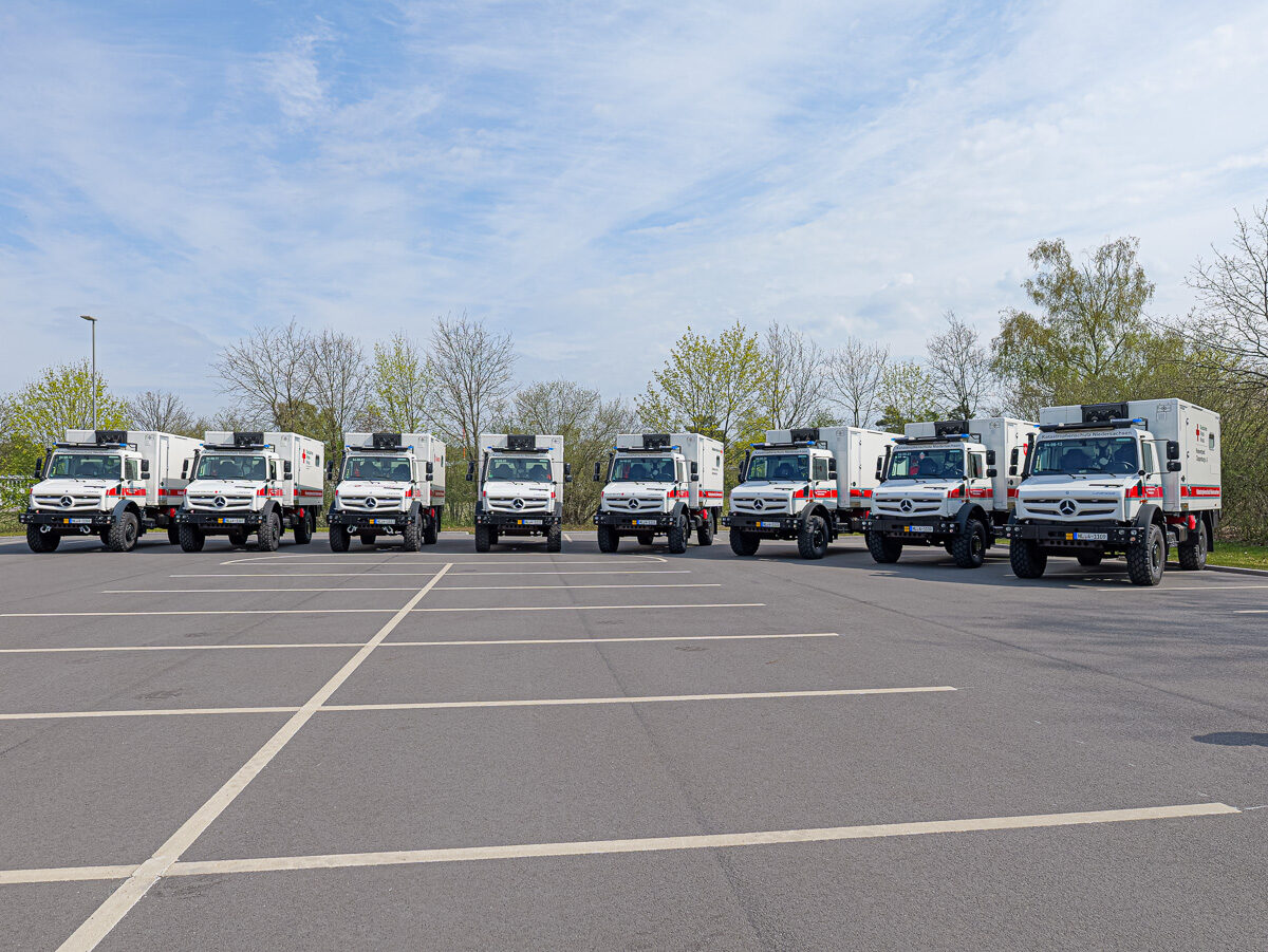 Katastrophenschutz Niedersachsen: Neun geländegängige Krankenwagen in Dienst gestellt – BGPress 20260418 1028 BGPRESS 1397638
