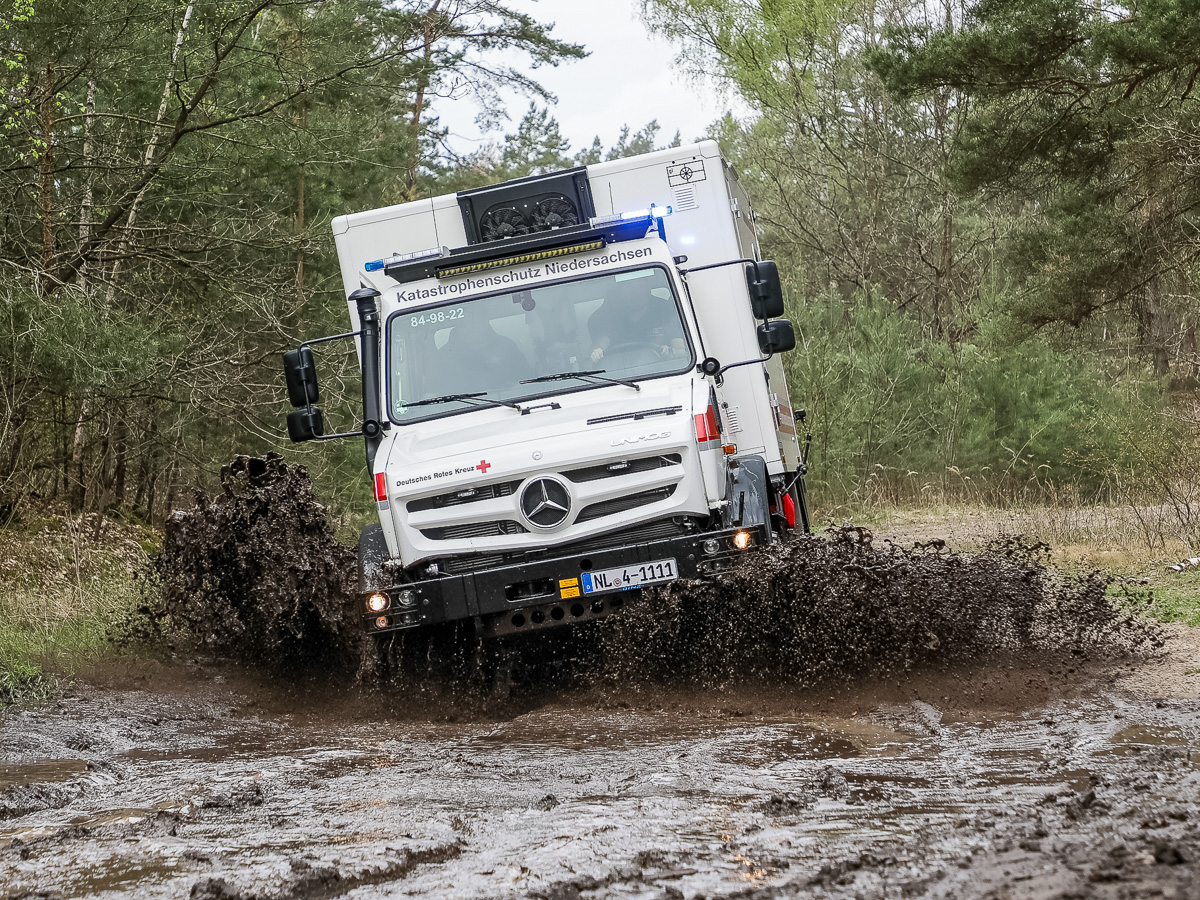 Katastrophenschutz Niedersachsen: Neun geländegängige Krankenwagen in Dienst gestellt – BGPress 20260418 1243 BGPRESS 11
