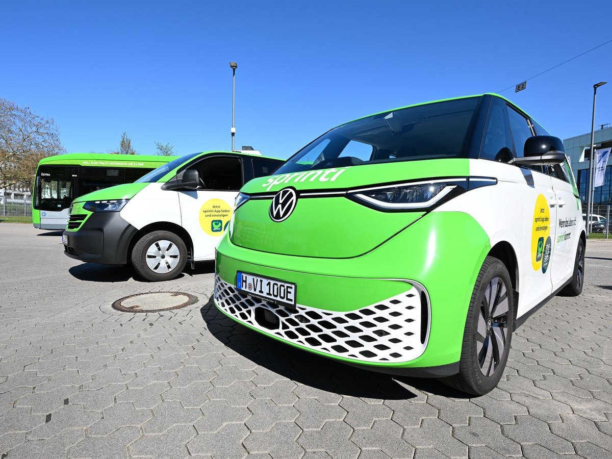 Sprinti Elektroflotte wächst in Region Hannover auf 130 Fahrzeuge E-Sprinti-Busse