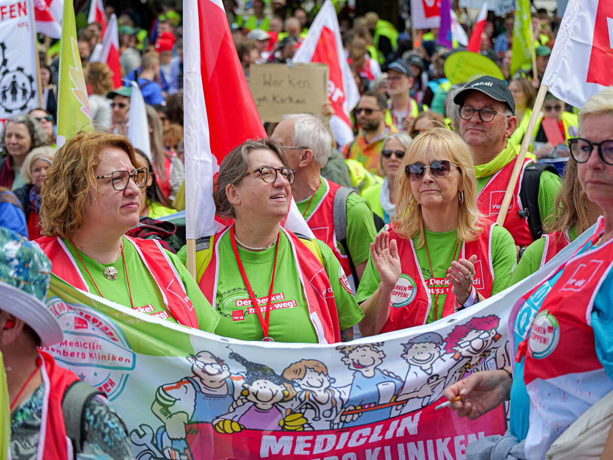 Demonstration gegen Gesundheitsrefom Gesundheitsministerkonferenz in Hannover von Großprotest begleitet – BGPress 20260610 1113 BGPRESS 1398469