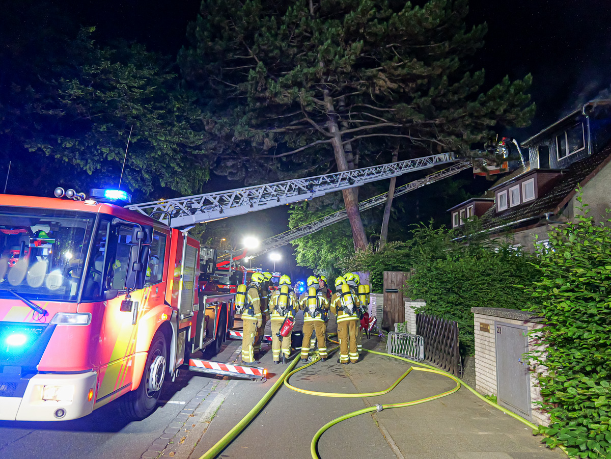 Feuer im Bünteweg in Hannover: Wohnhaus nach Brand unbewohnbar – BGPress 20260620 2244 BGPRESS 1398543