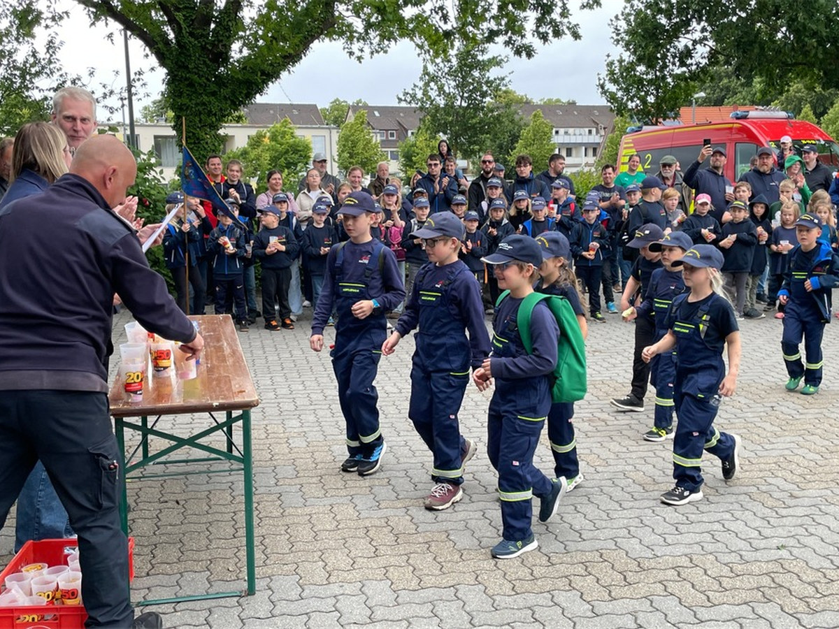 Sieger die Kinderfeuerwehr Ahlten