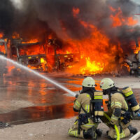 Löscheinsatz Feuerwehr Lehrte