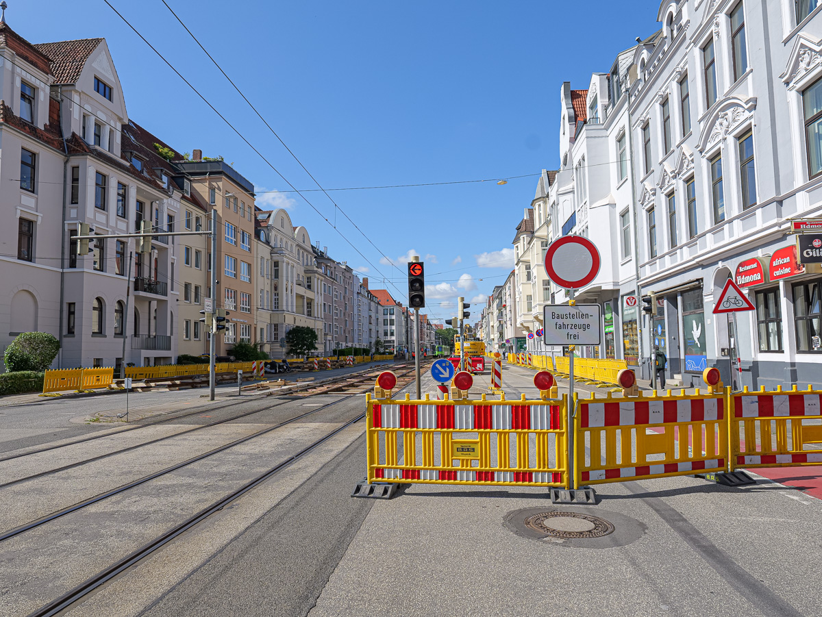 Sperrung der Podbielskistraße: Umleitungen ab 20. Juli Sperrung wegen Gleisbau auf der Podbielskistraße