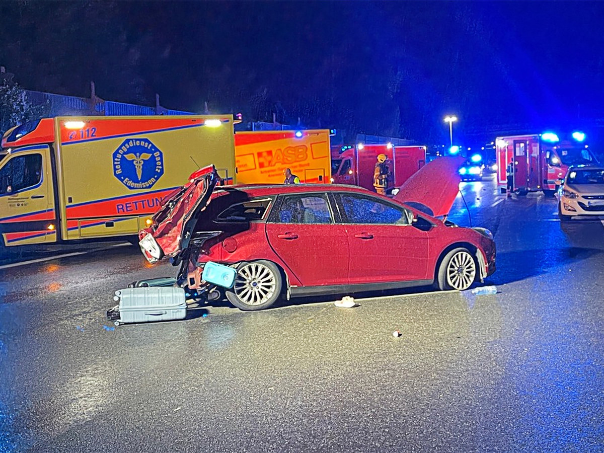 Einsatzserie in Lehrte: Feuerwehr bei 20 Einsätzen gefordert – Unfallstelle A2 Lehrte