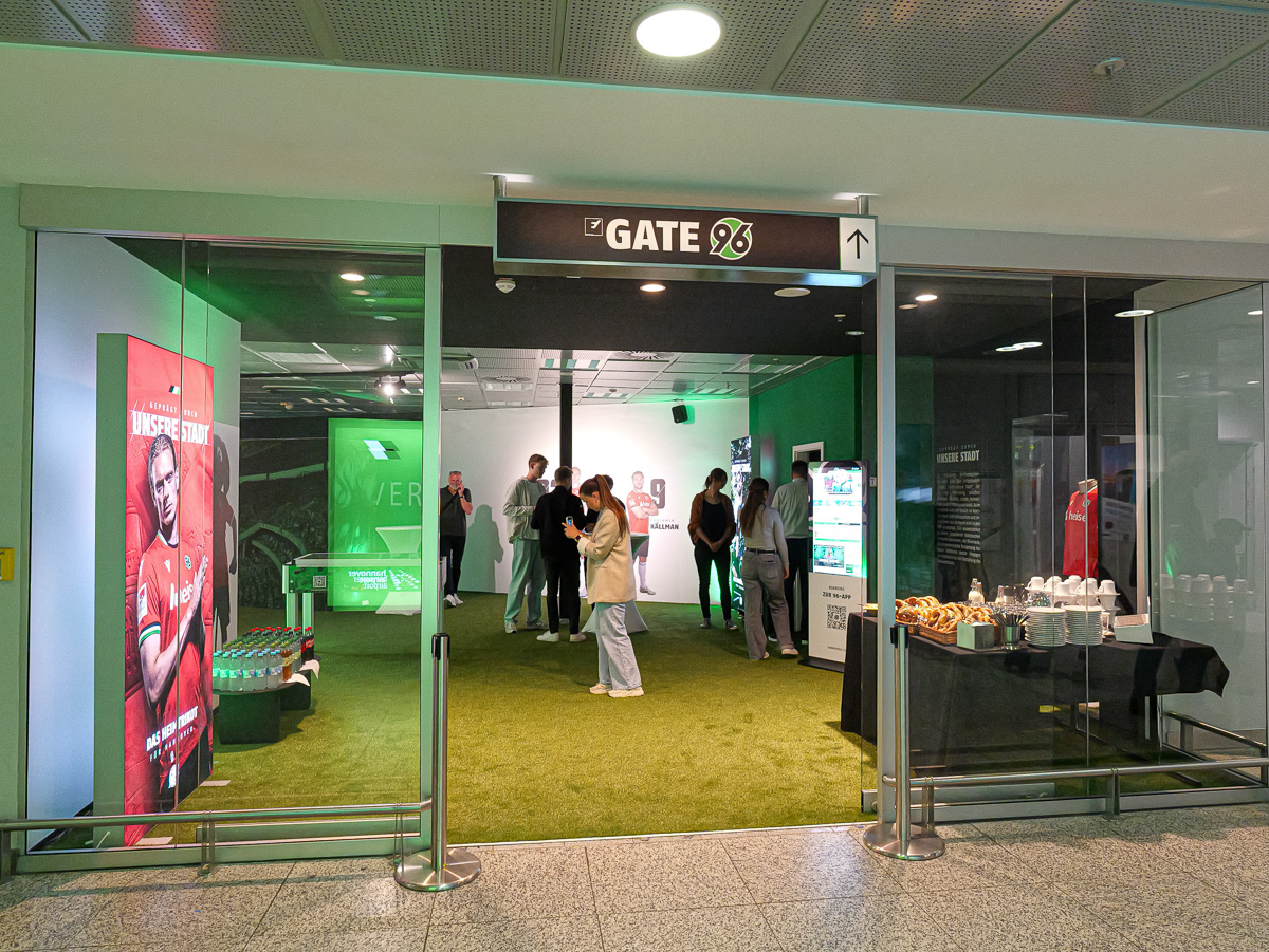 Eröffnung GATE 96: Hannover 96 zieht am Airport ein – BGPress 20260818 1005 BGPRESS 1420375