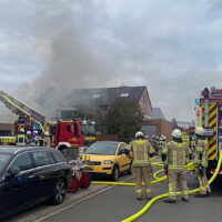 Feuerwehreinsatz Sievershausen: Gartenschuppen brennt – eine Person verletzt Brand in Sievershausen